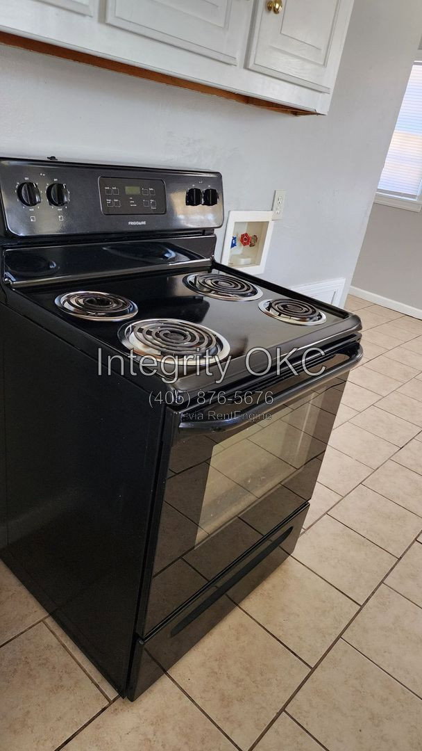 Gallery Image 14