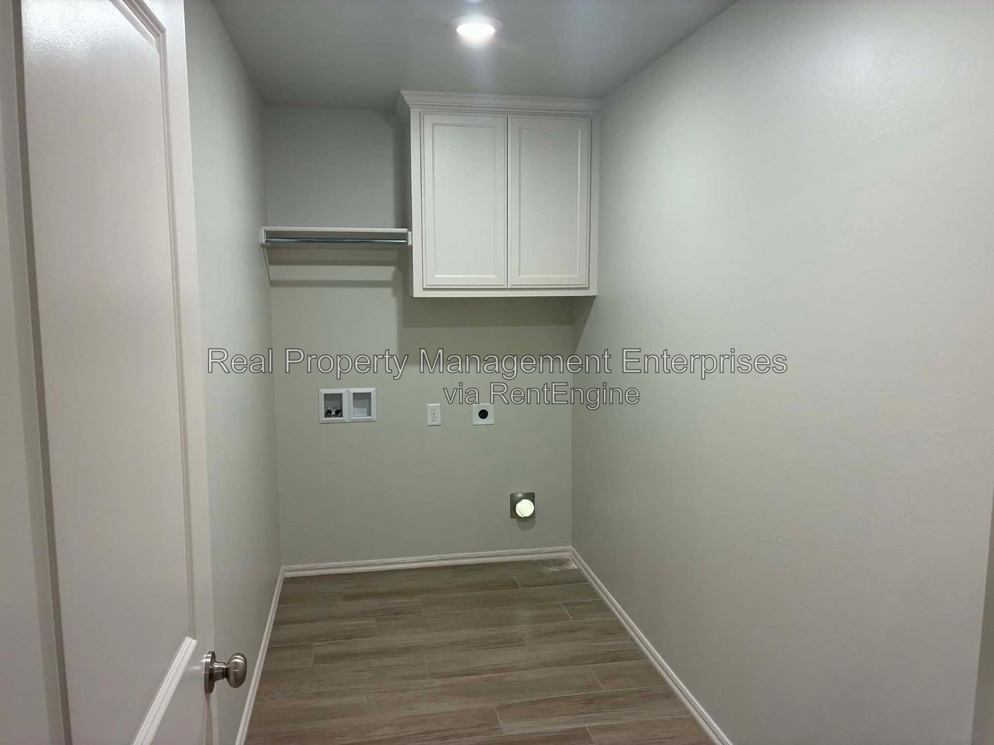 Gallery Image 22