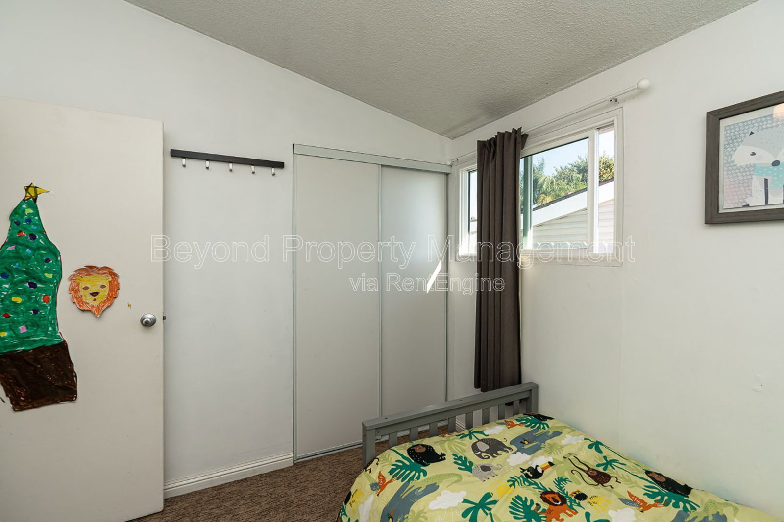 Gallery Image 16