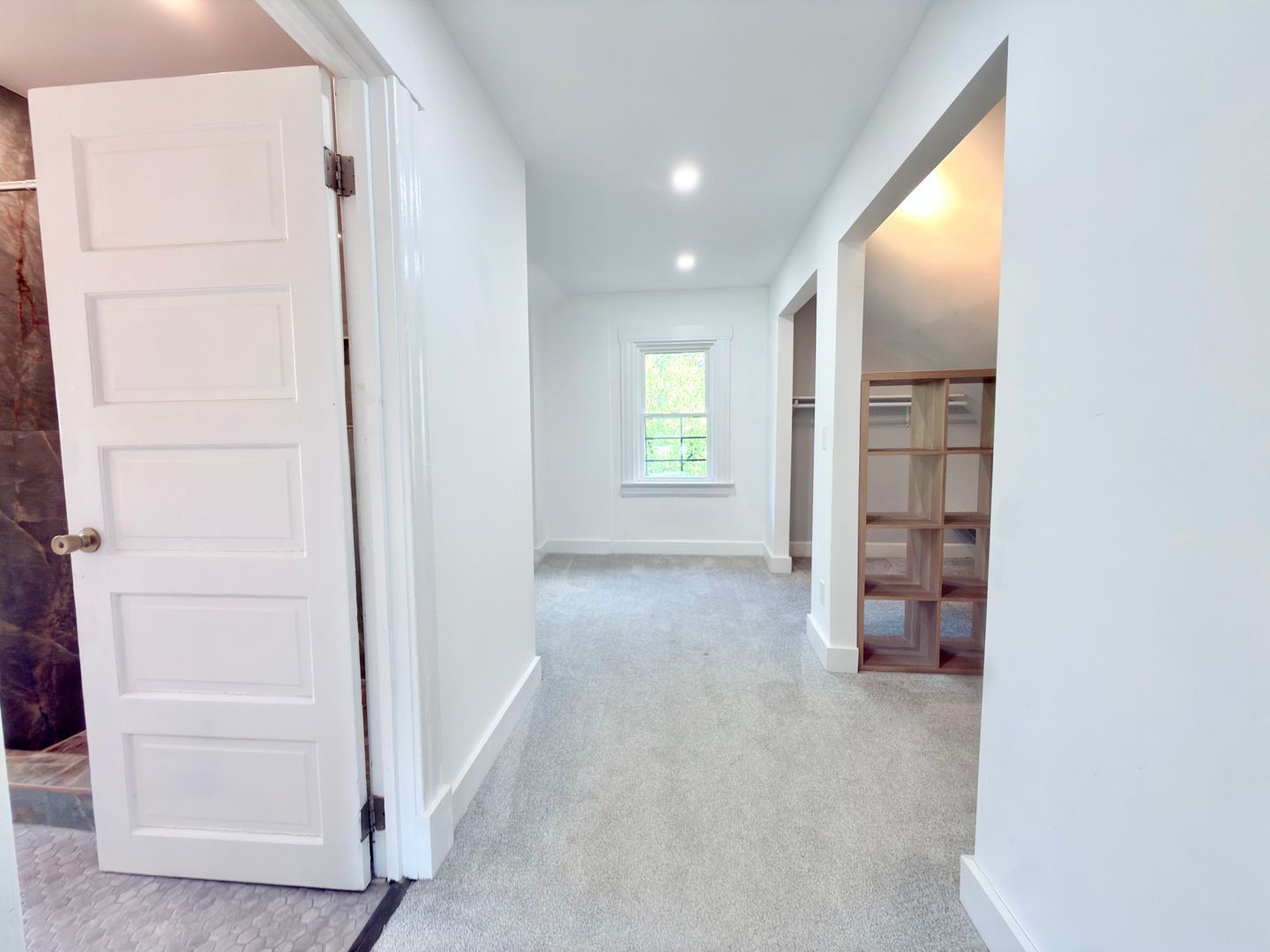 Gallery Image 18