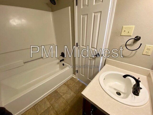 Gallery Image 21