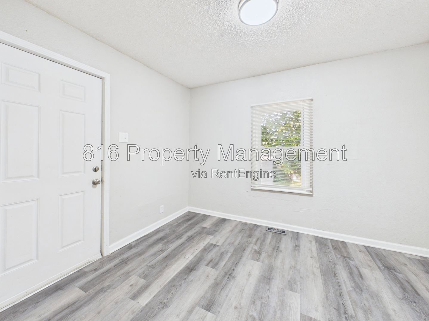 Gallery Image 16