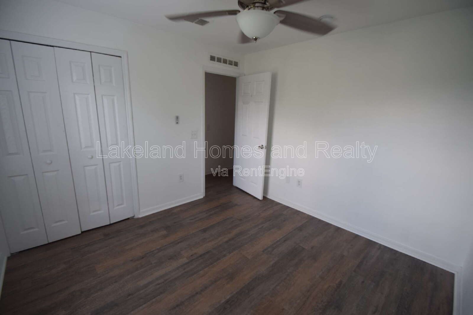 Gallery Image 19