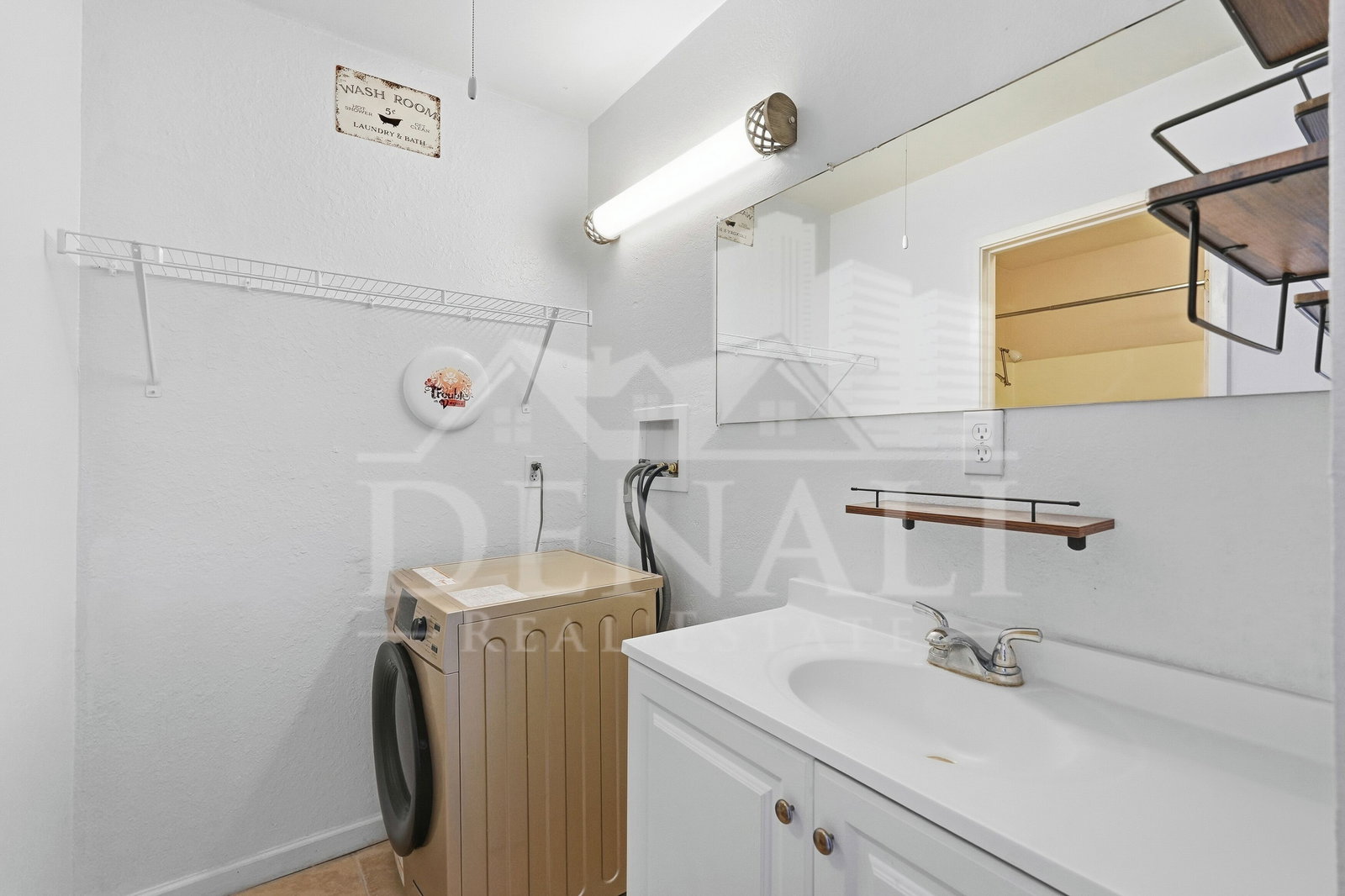 Gallery Image 20