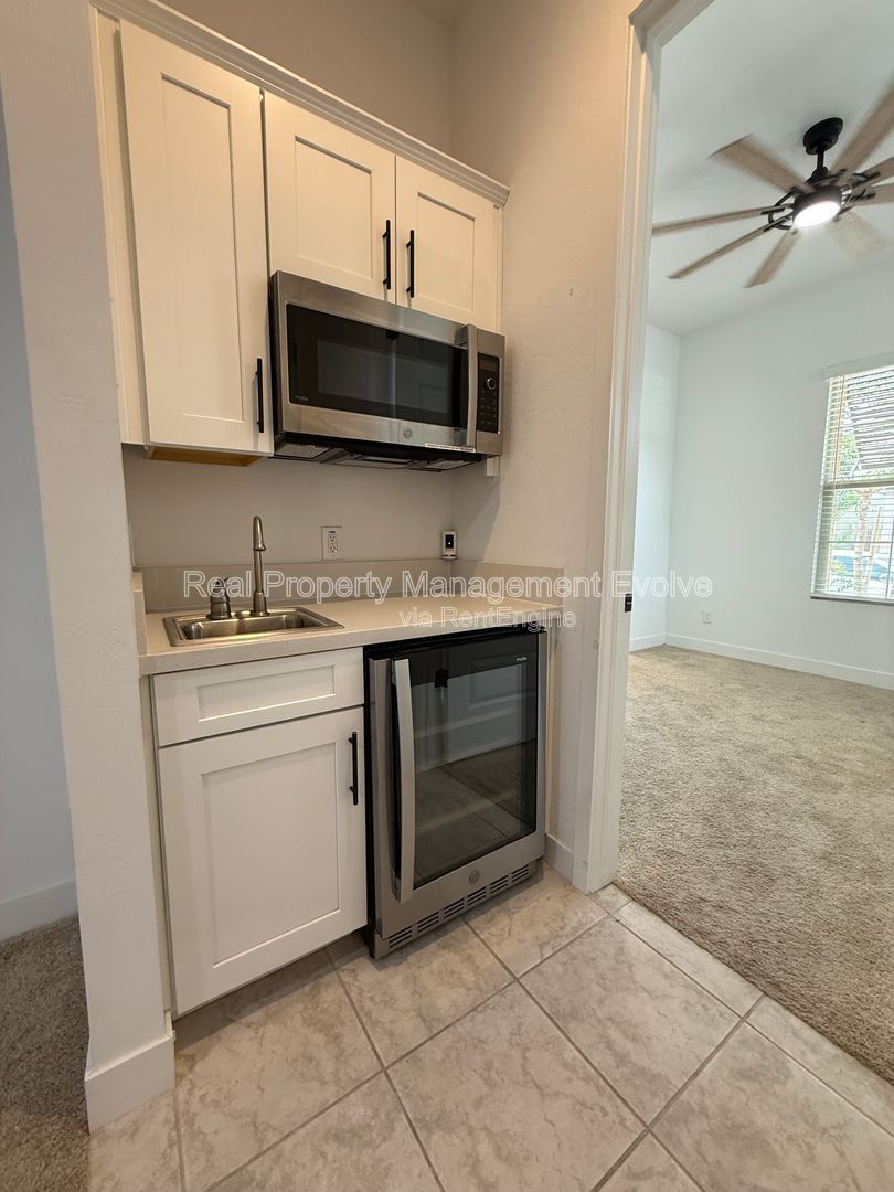 Gallery Image 46