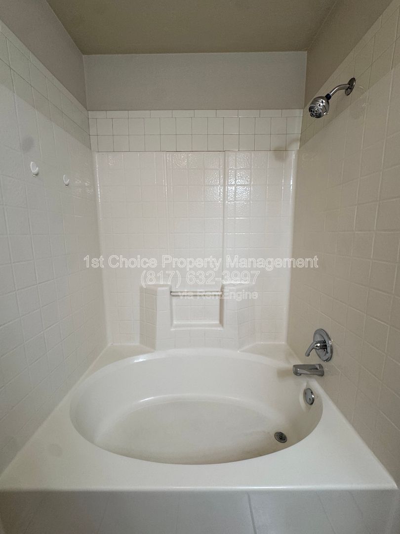 Gallery Image 14