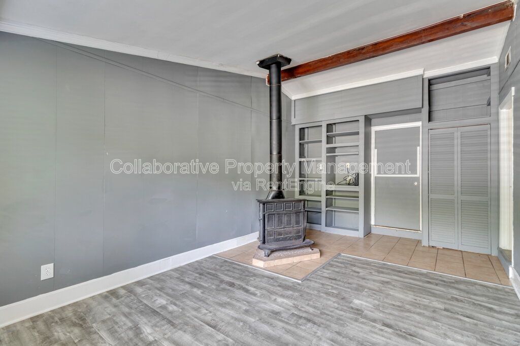 Gallery Image 13