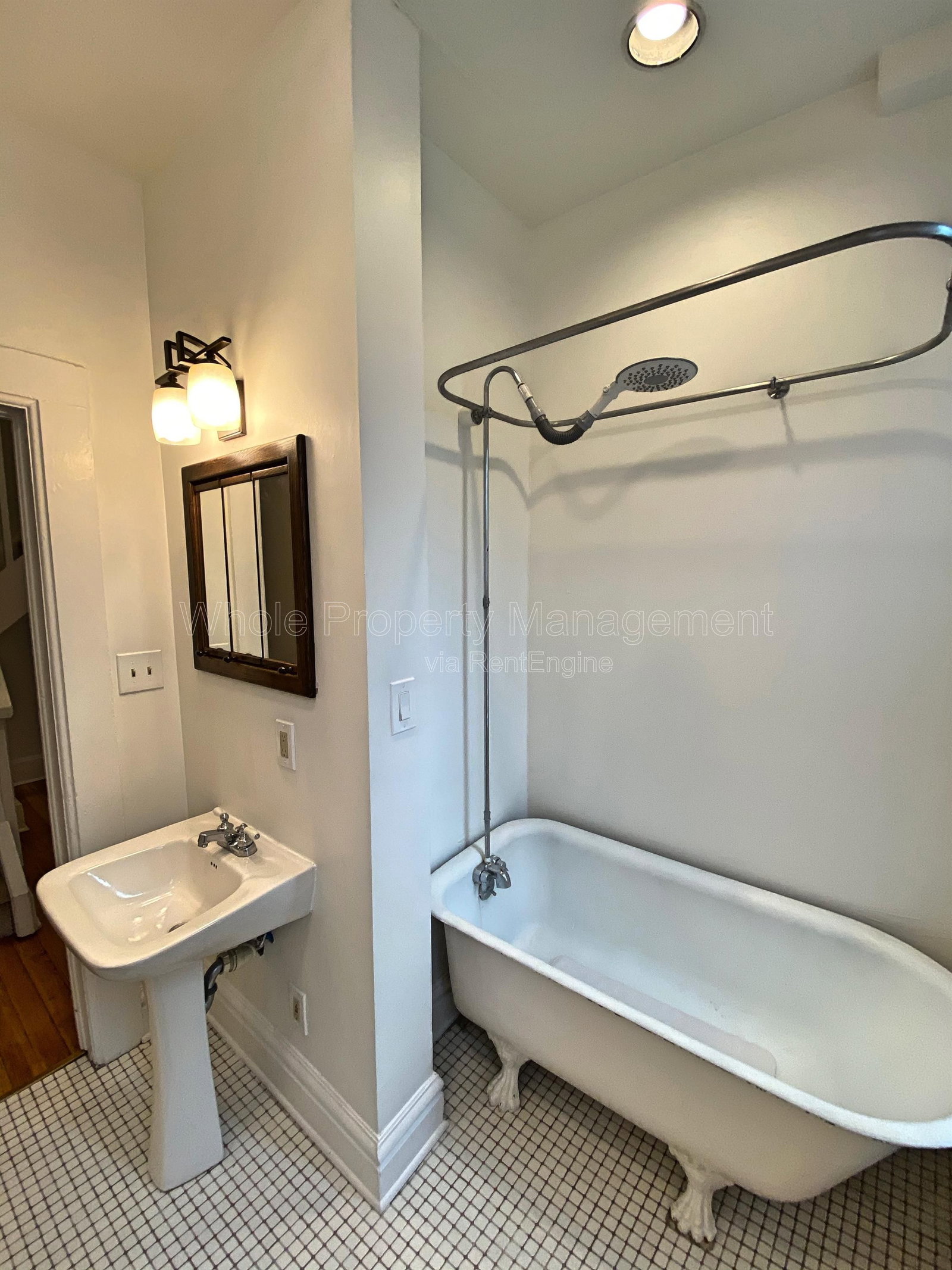 Gallery Image 14