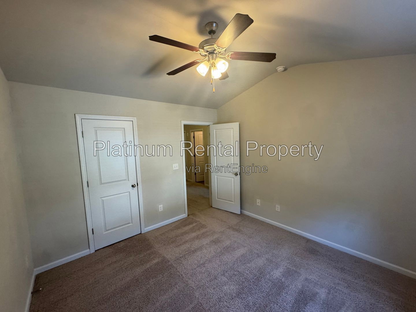 Gallery Image 16