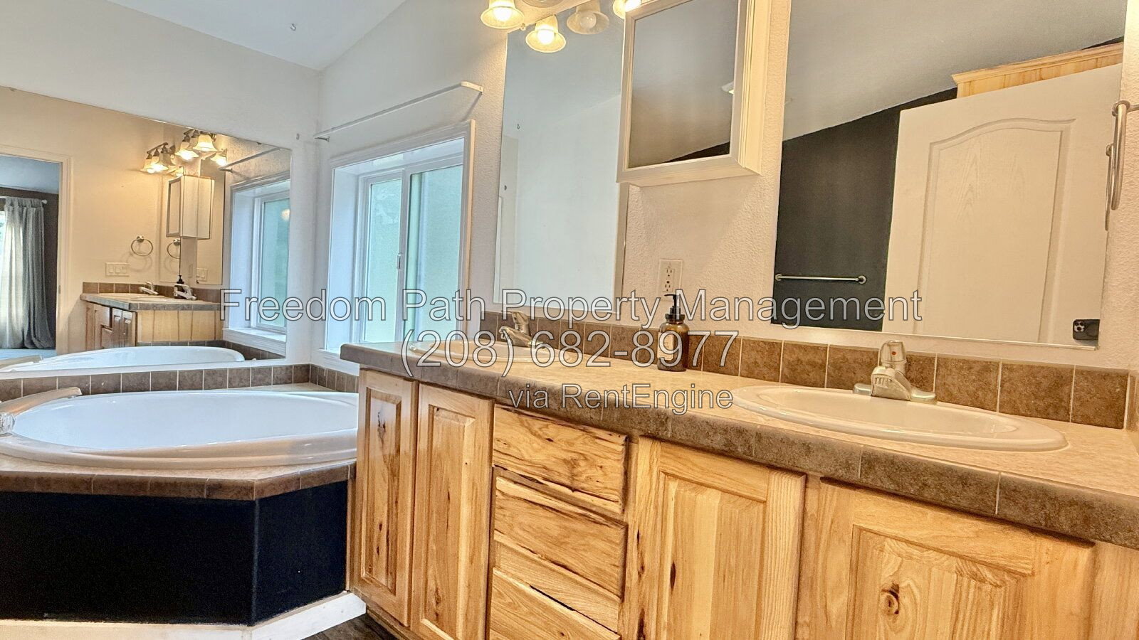 Gallery Image 13