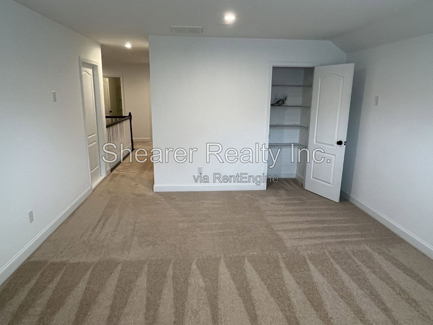 Gallery Image 40
