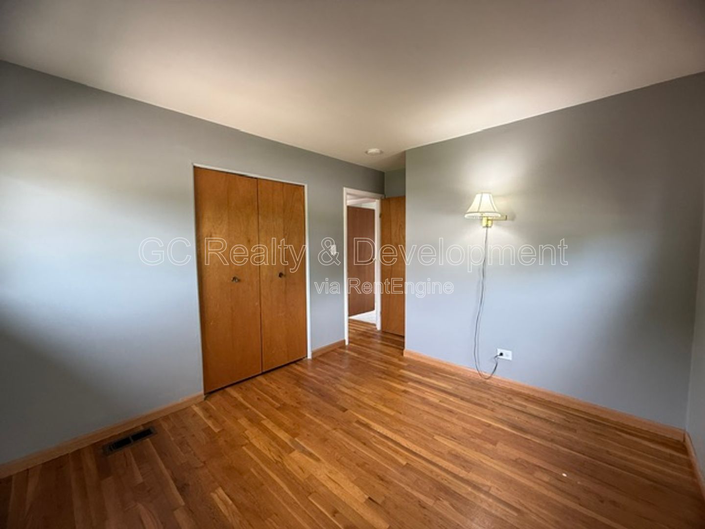 Gallery Image 13
