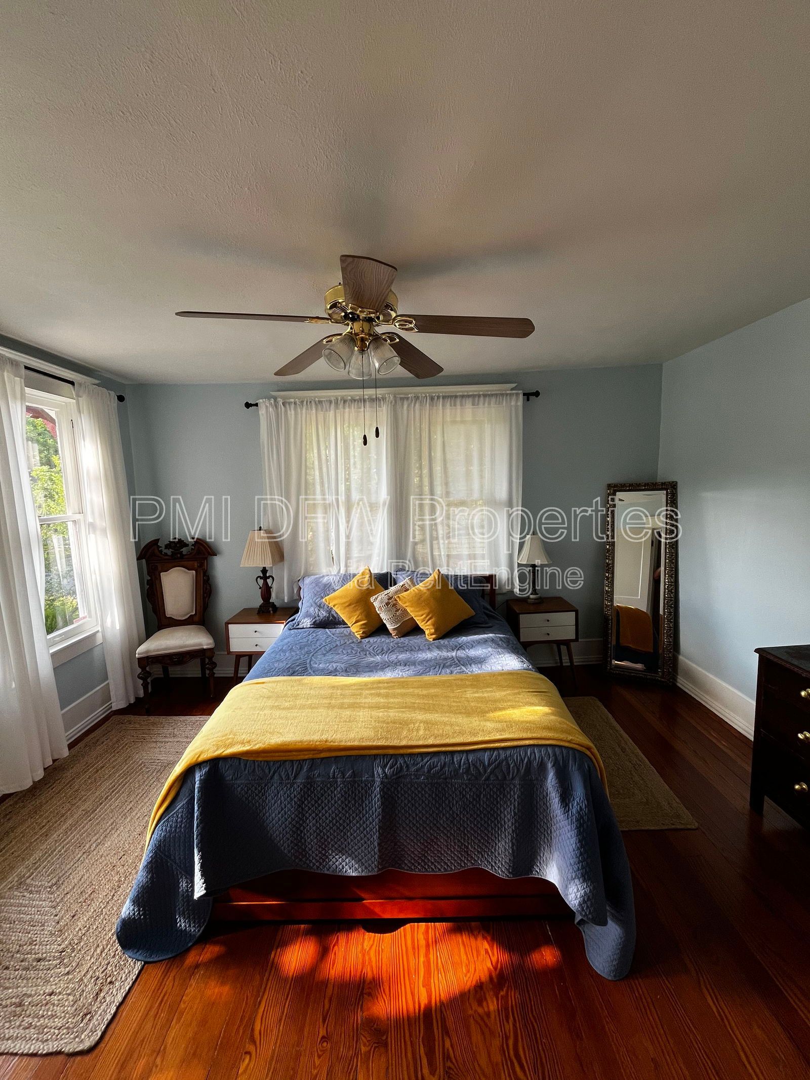Gallery Image 65