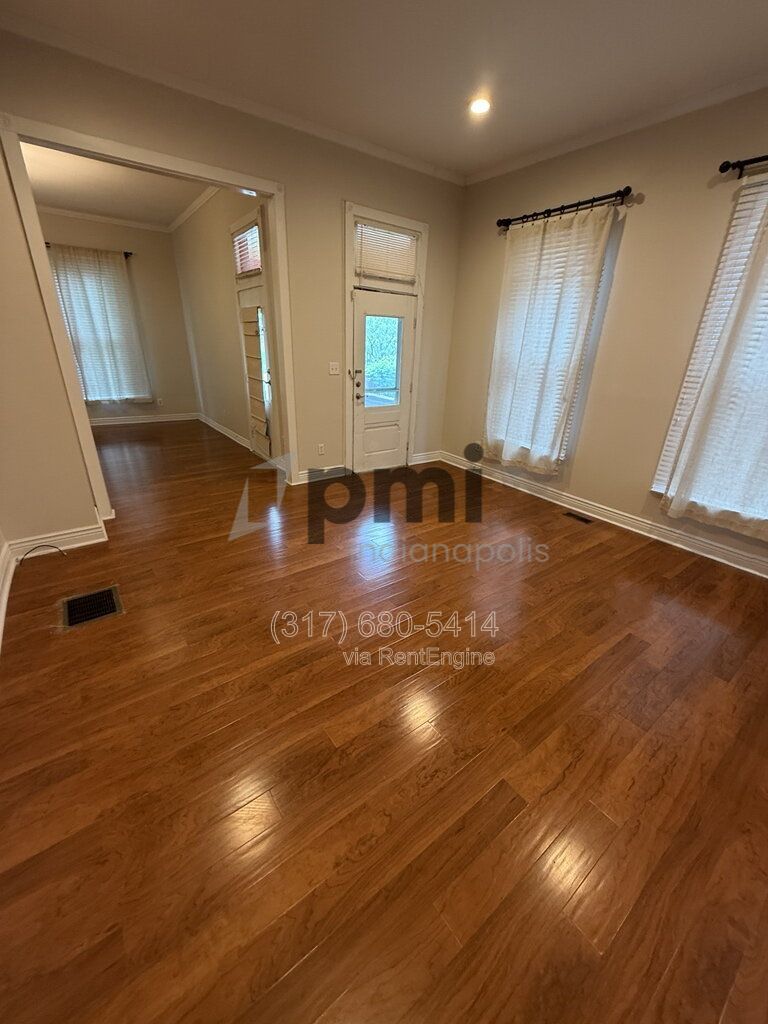 Gallery Image 24