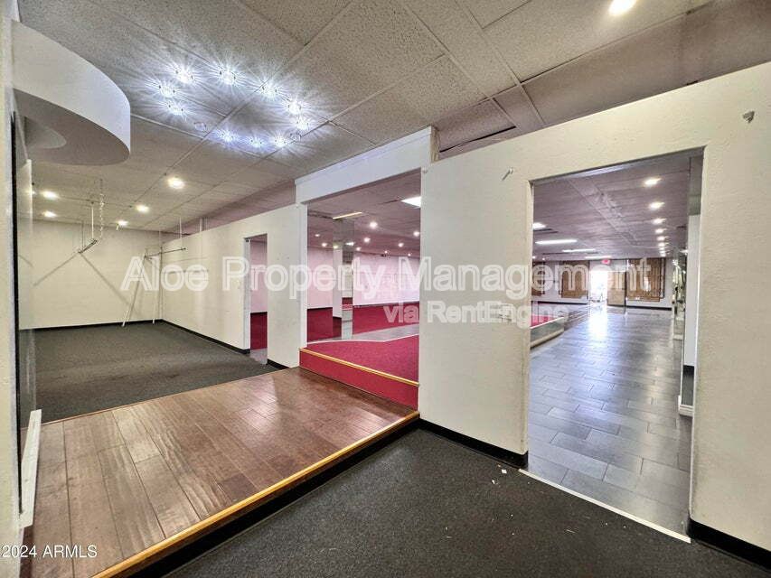 Gallery Image 31