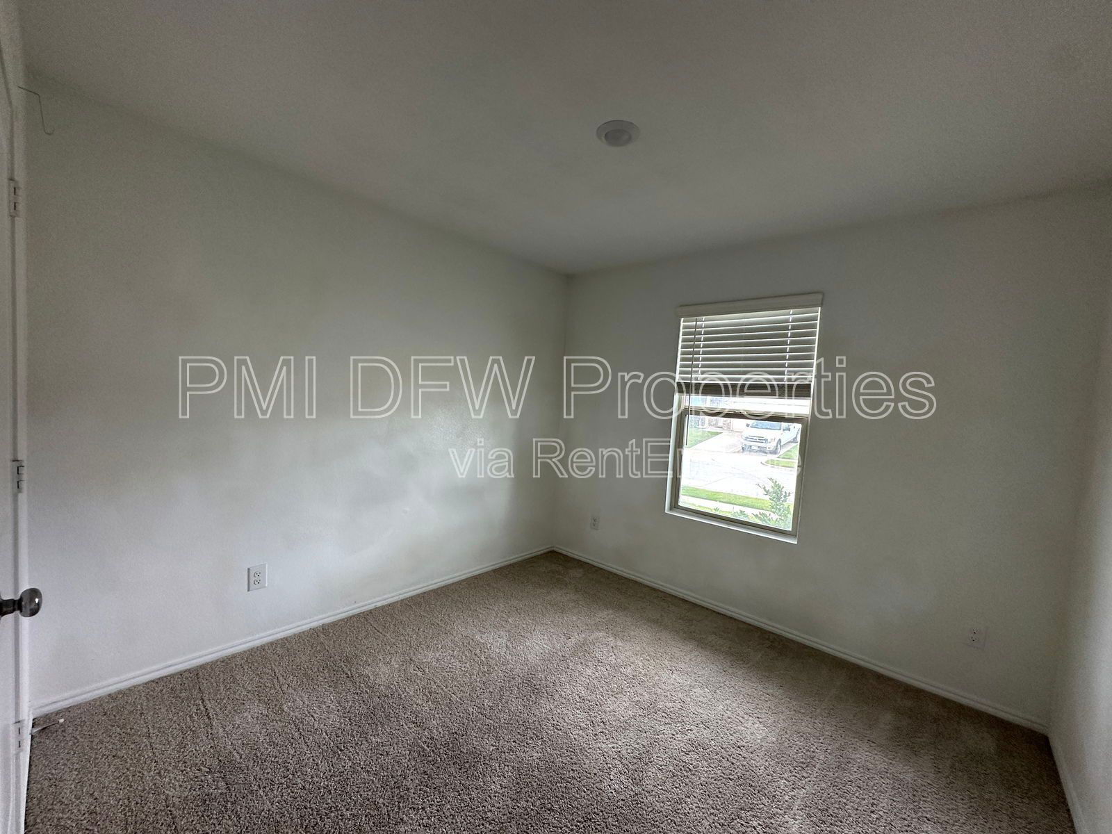 Gallery Image 19