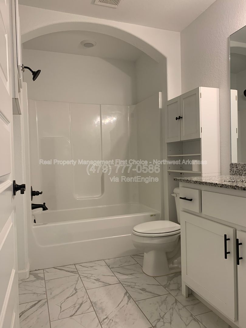 Gallery Image 18