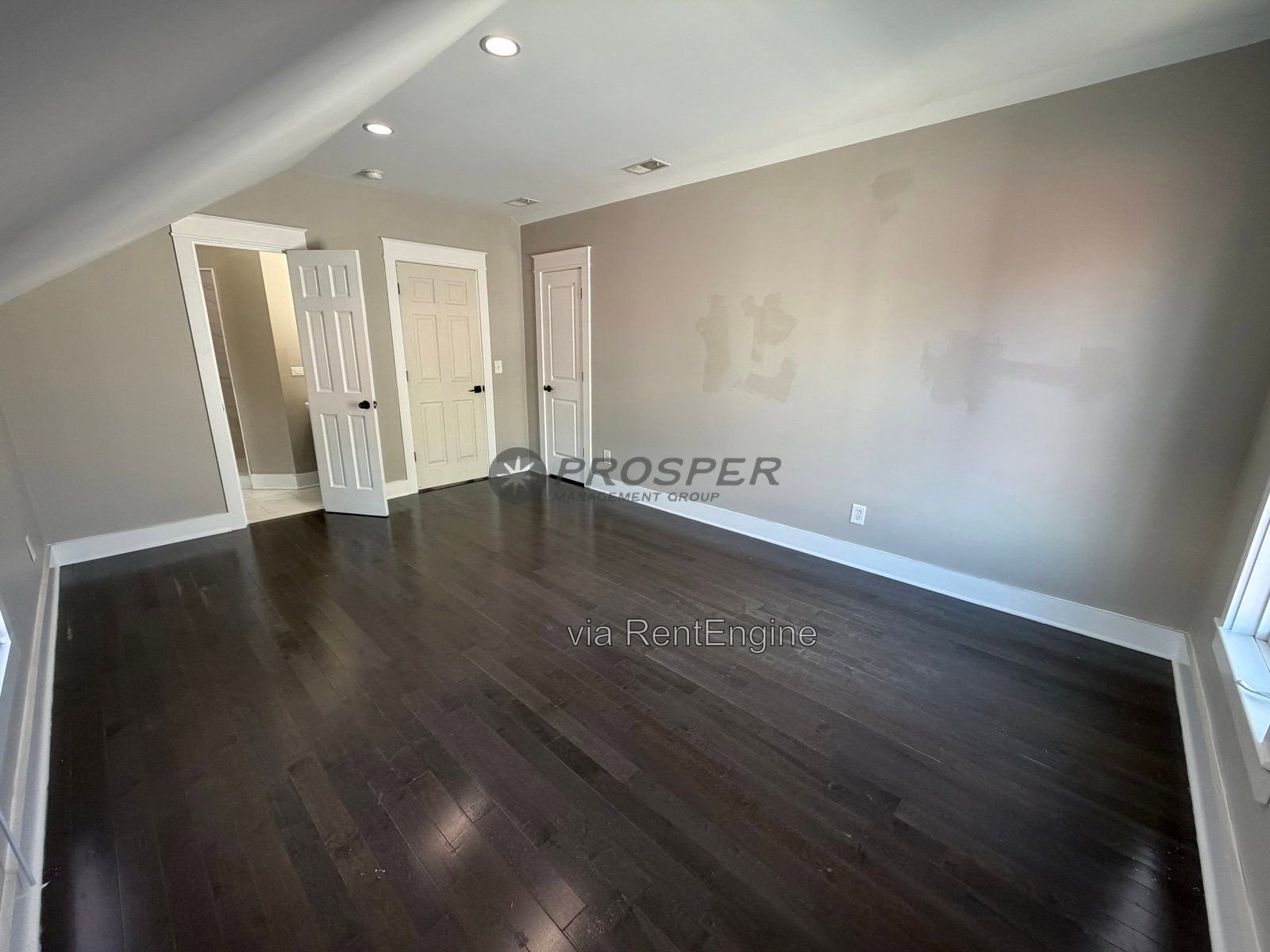 Gallery Image 19
