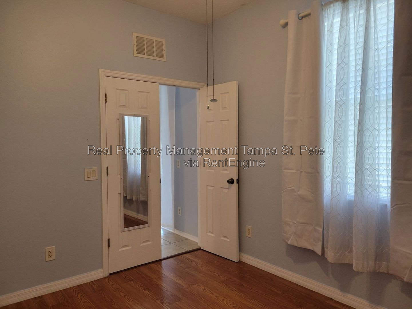 Gallery Image 25
