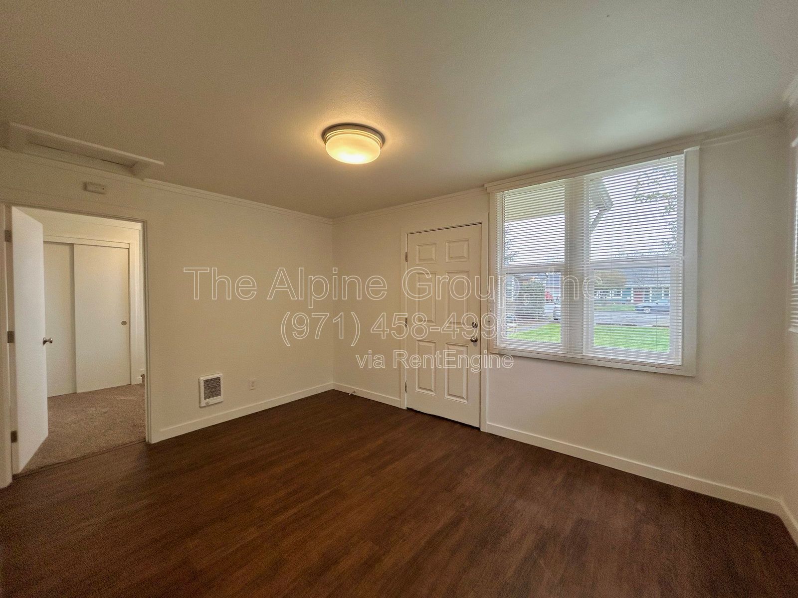 Gallery Image 19
