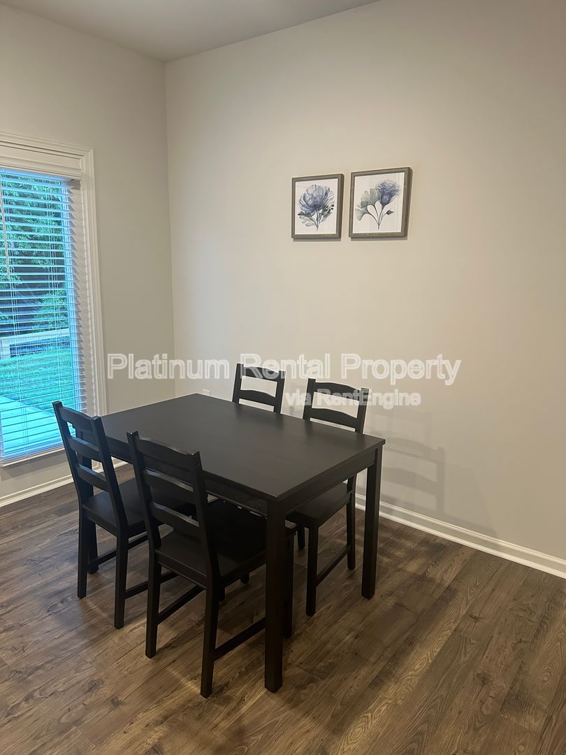 Gallery Image 19