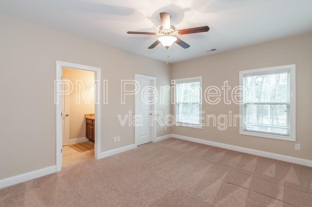 Gallery Image 33