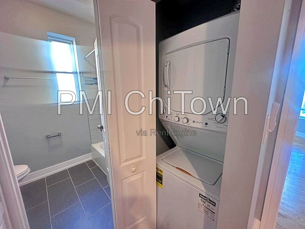 Gallery Image 14