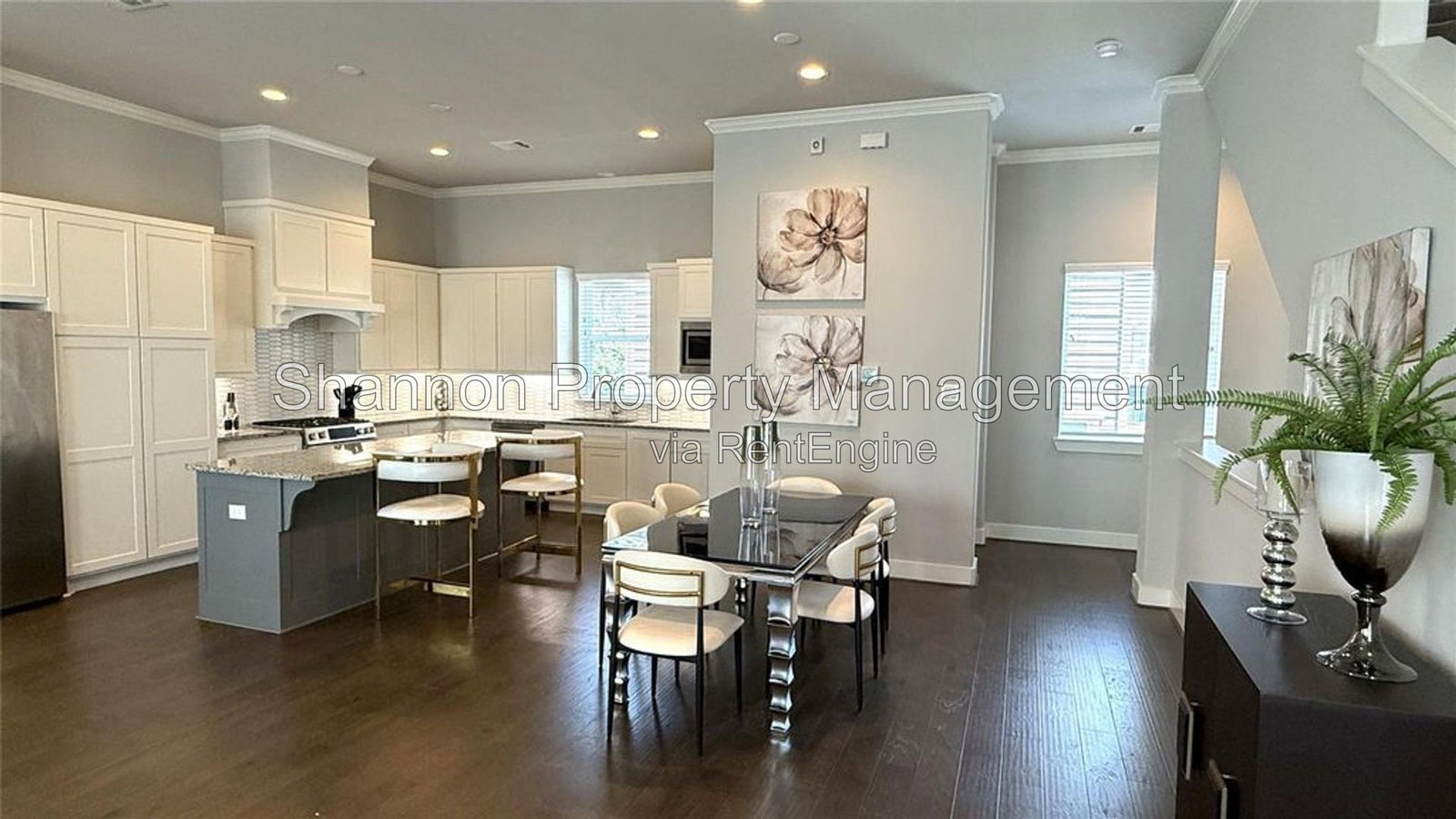 Gallery Image 19