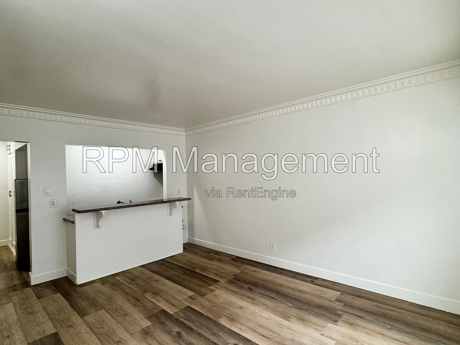 Gallery Image 0