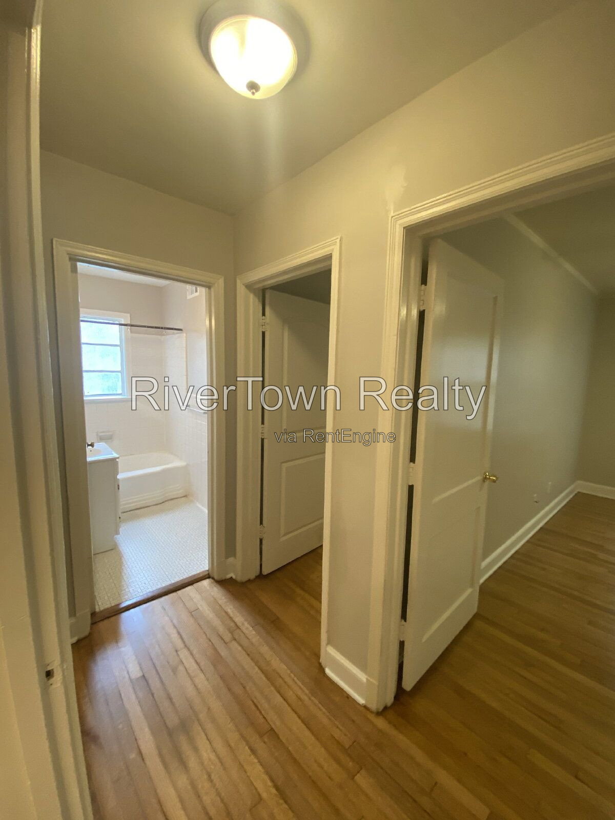 Gallery Image 17