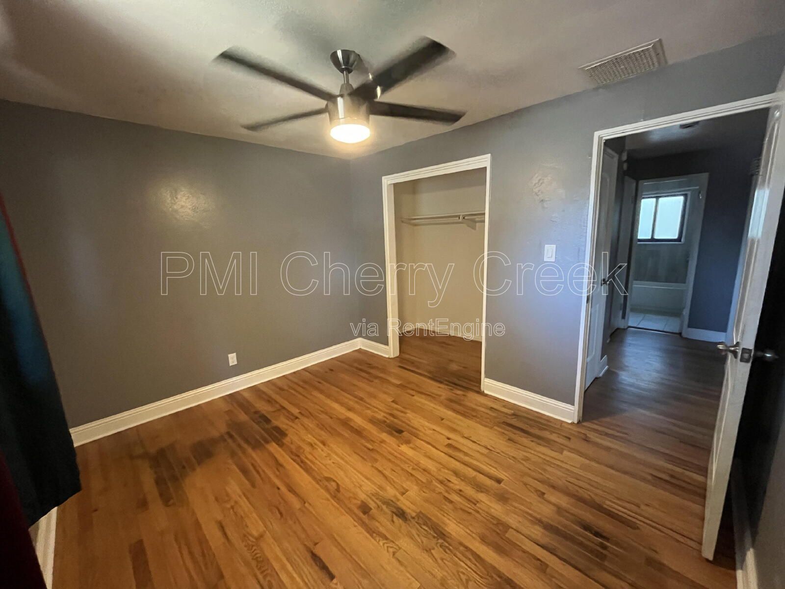 Gallery Image 31