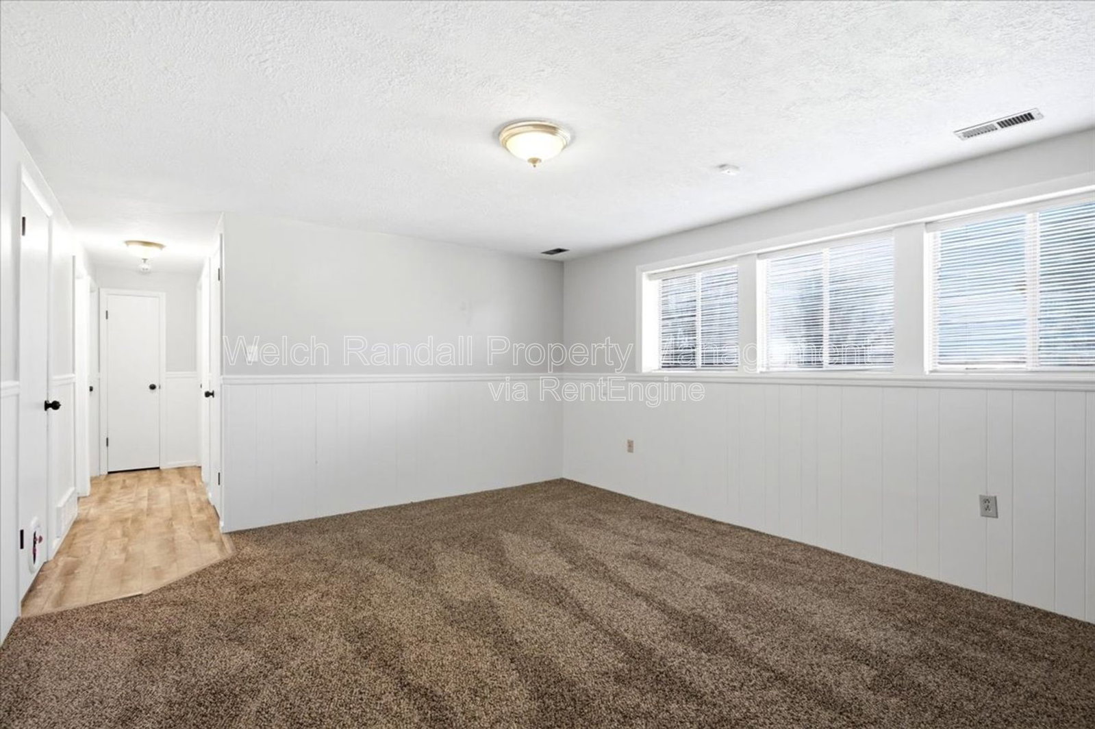 Gallery Image 16