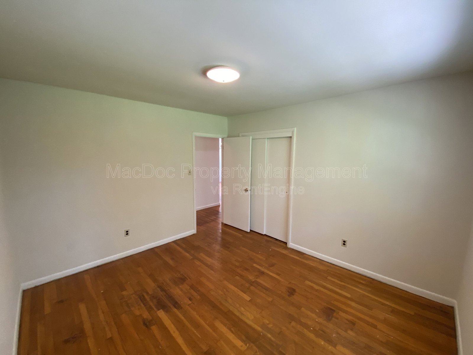 Gallery Image 25