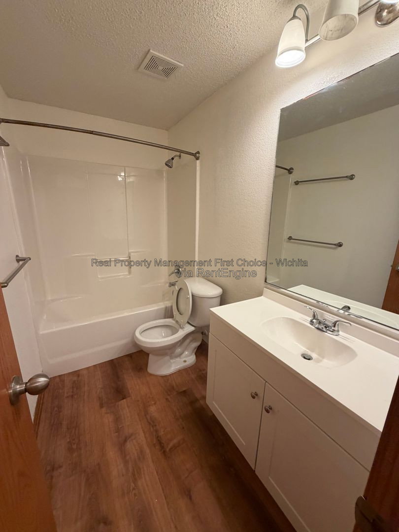 Gallery Image 36