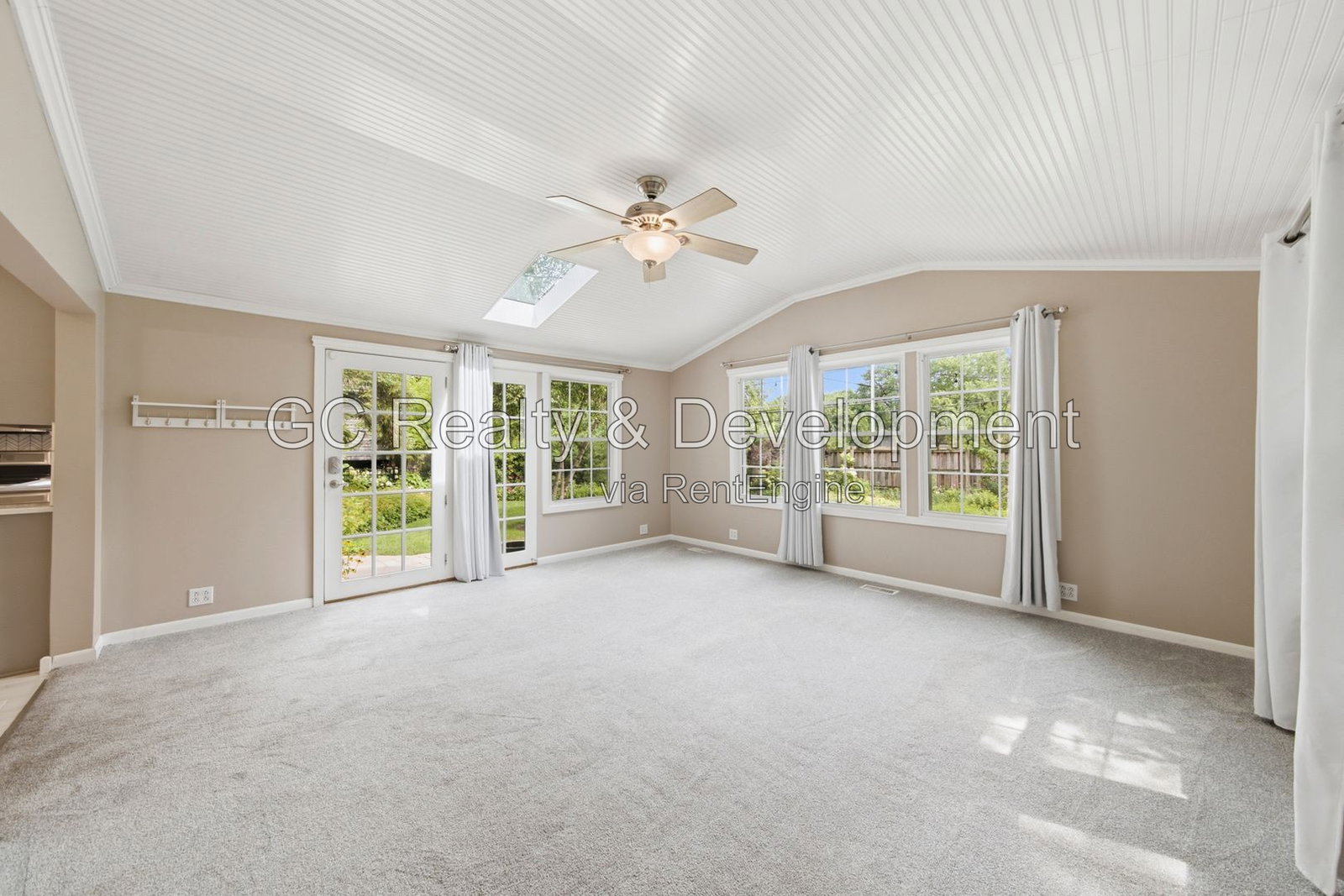 Gallery Image 9