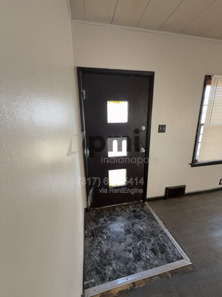 Gallery Image 19