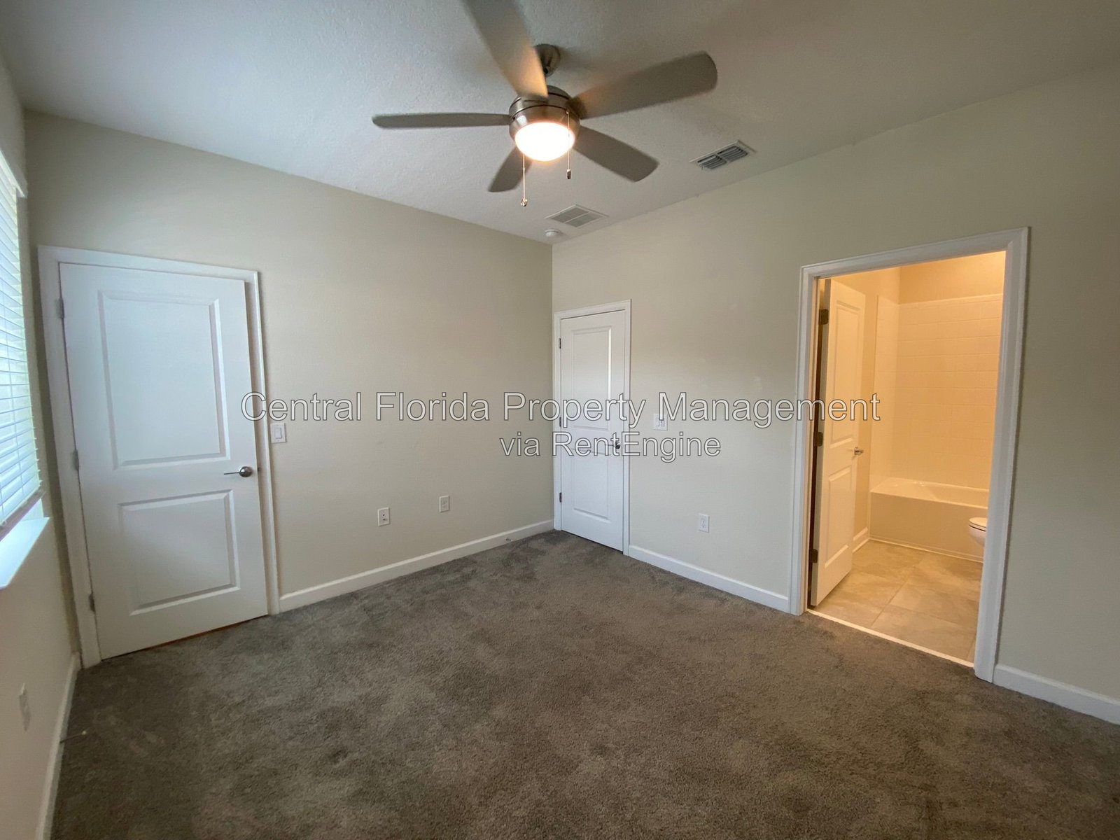 Gallery Image 33