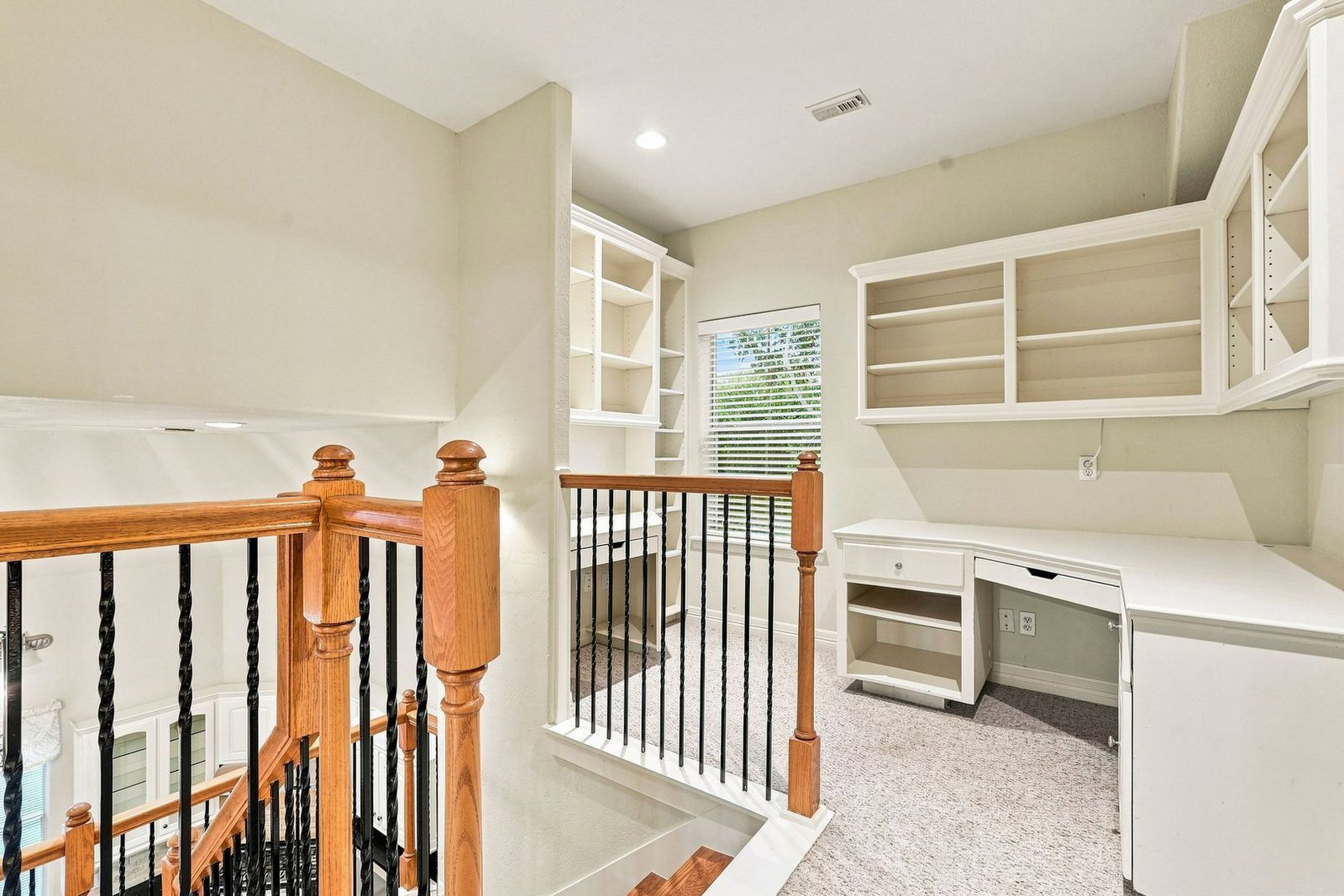 Gallery Image 17