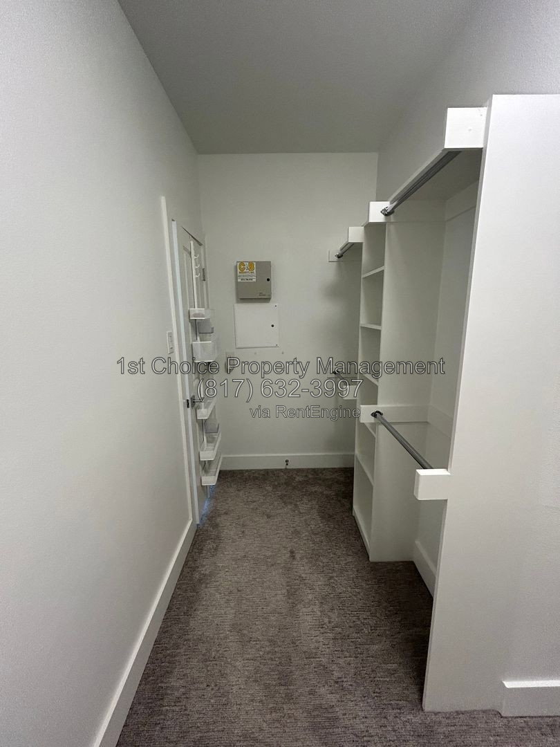 Gallery Image 23