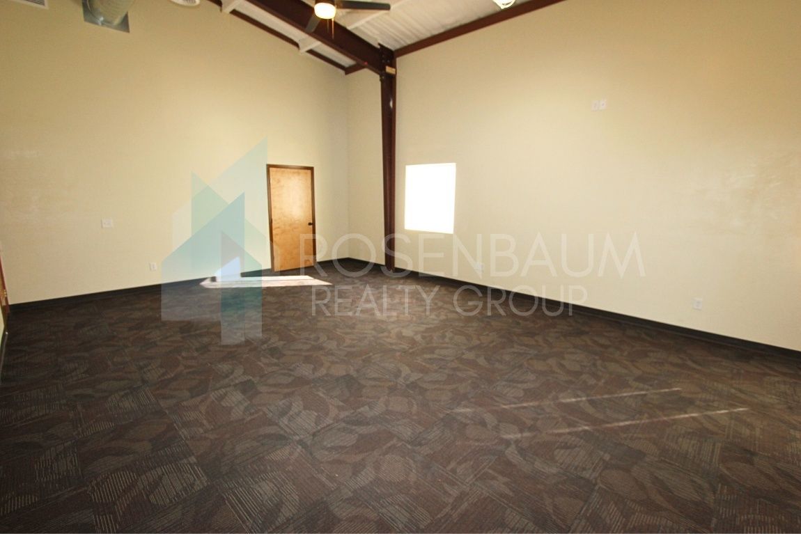 Gallery Image 0