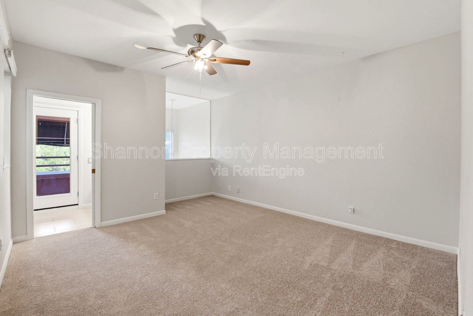Gallery Image 33
