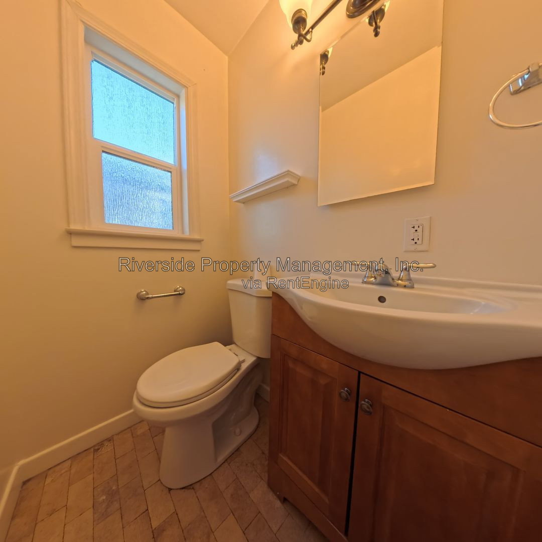 Gallery Image 14
