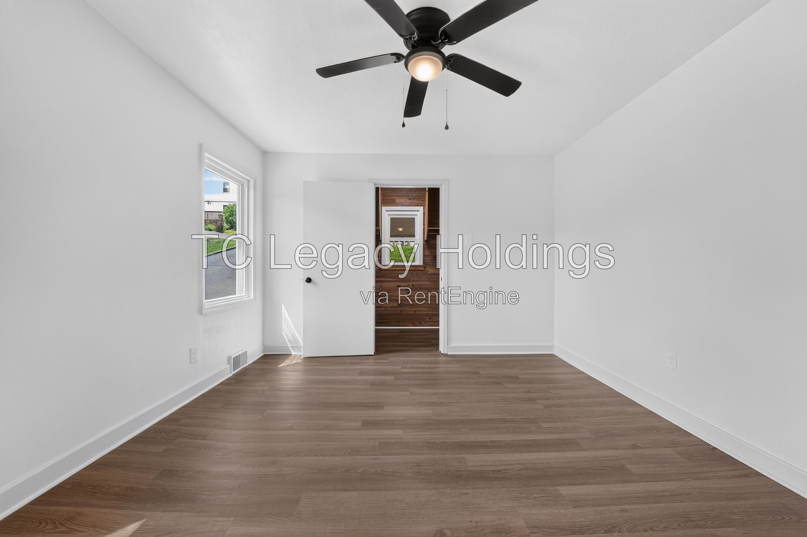 Gallery Image 19
