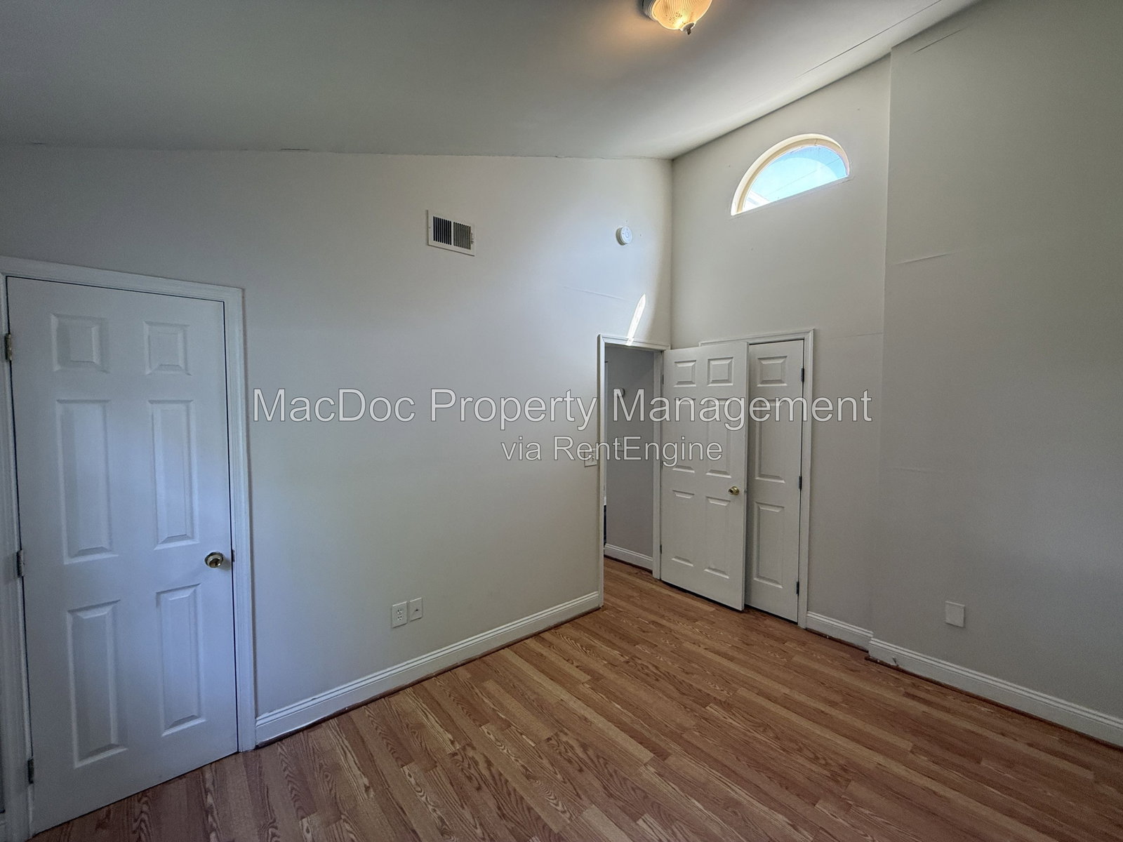 Gallery Image 17