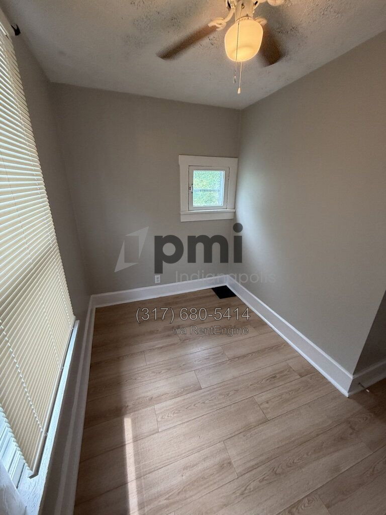 Gallery Image 21