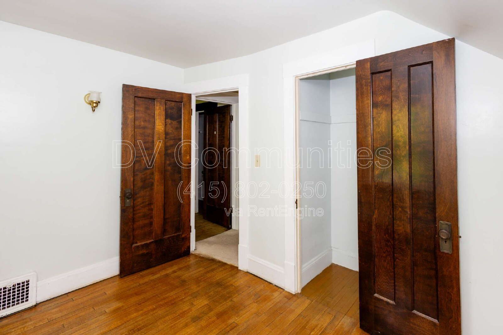 Gallery Image 19