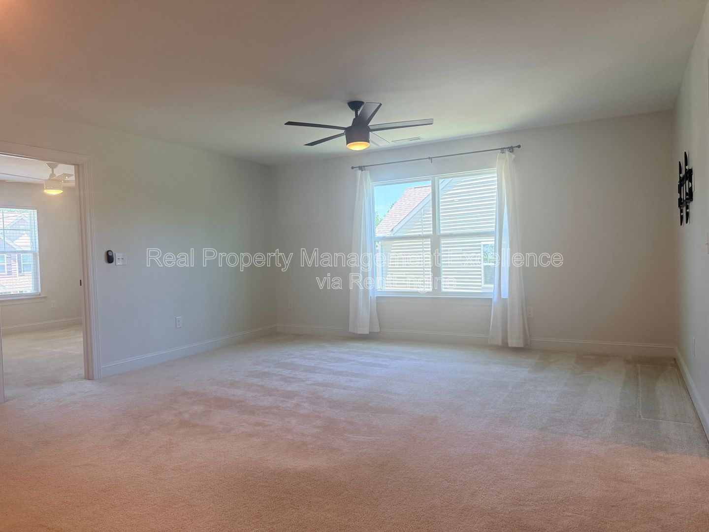Gallery Image 38