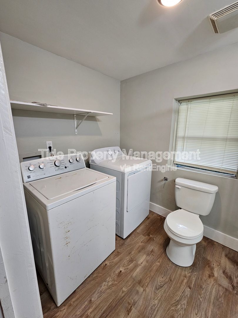 Gallery Image 10