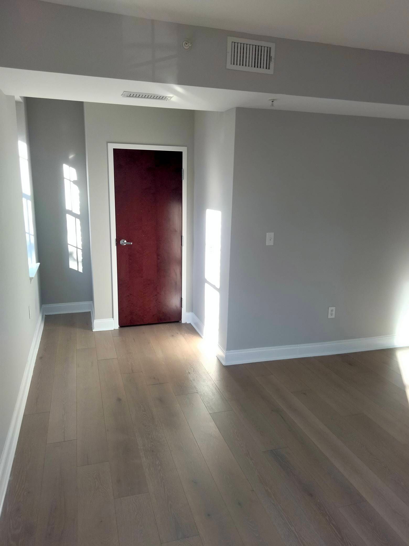 Gallery Image 0