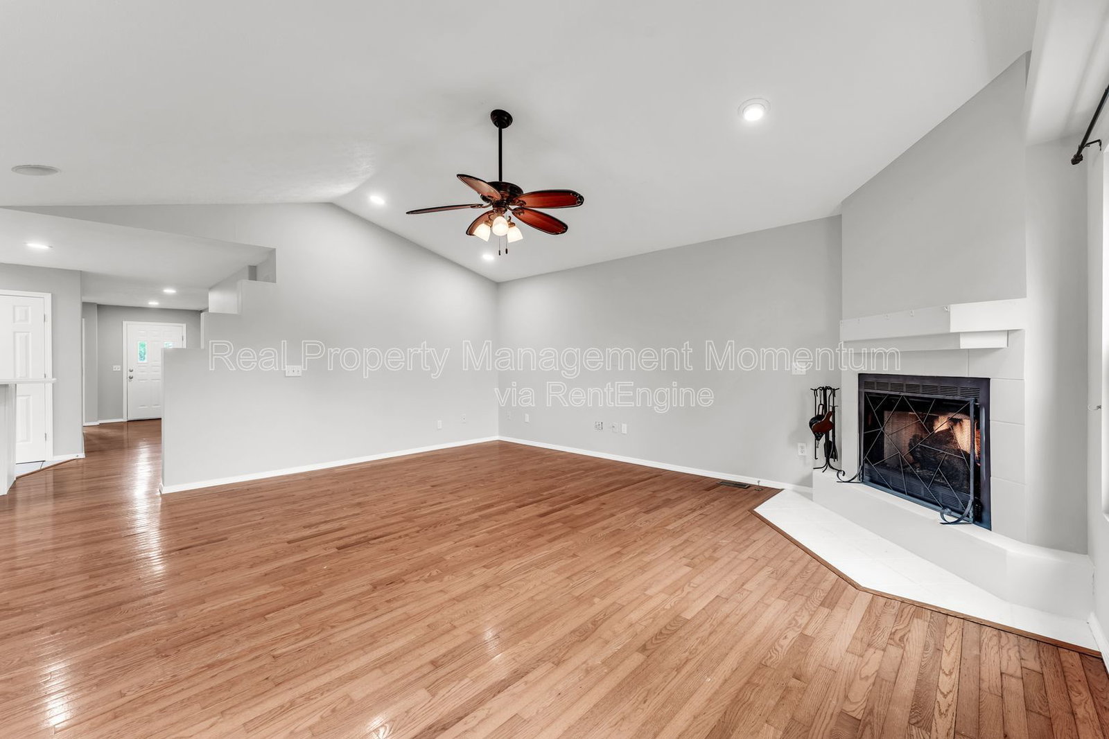 Gallery Image 18